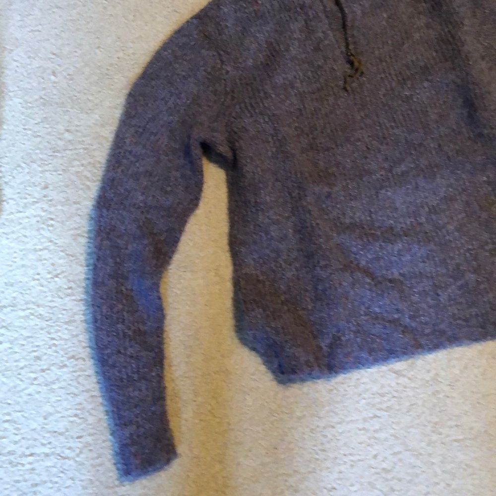 Sweater - Picture 2 of 4
